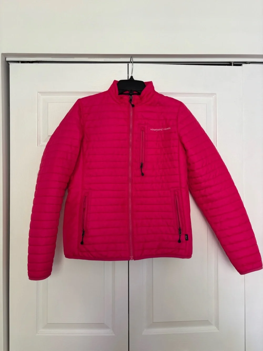 Vineyard Vines Pink Whale Logo Quilted Jacket - Picture 1 of 3
